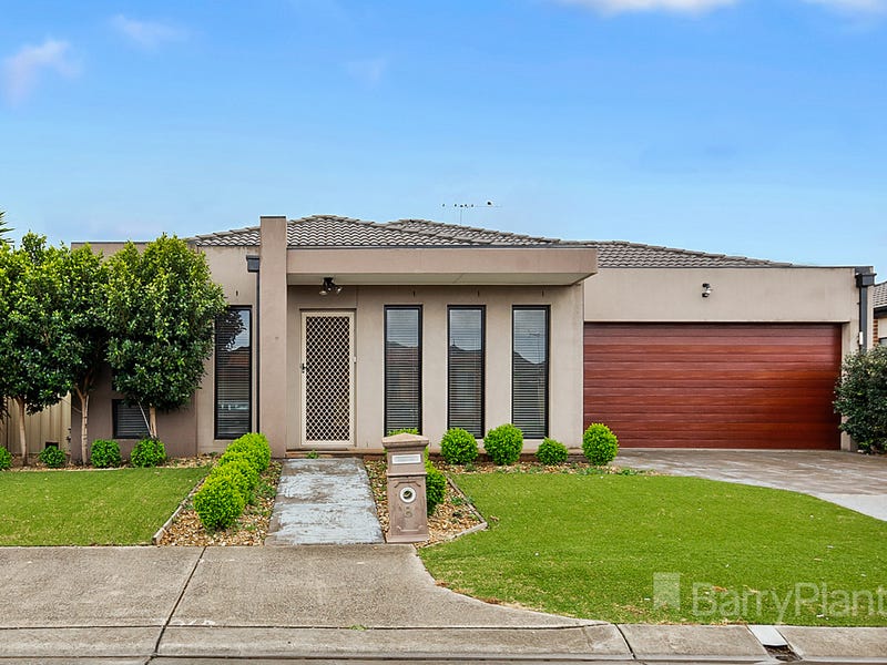 8 Balmoral Close, Hillside, Vic 3037