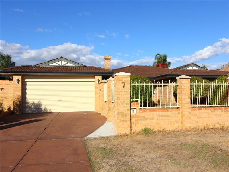 7 Winthrop Drive, Winthrop, WA 6150 Property Details