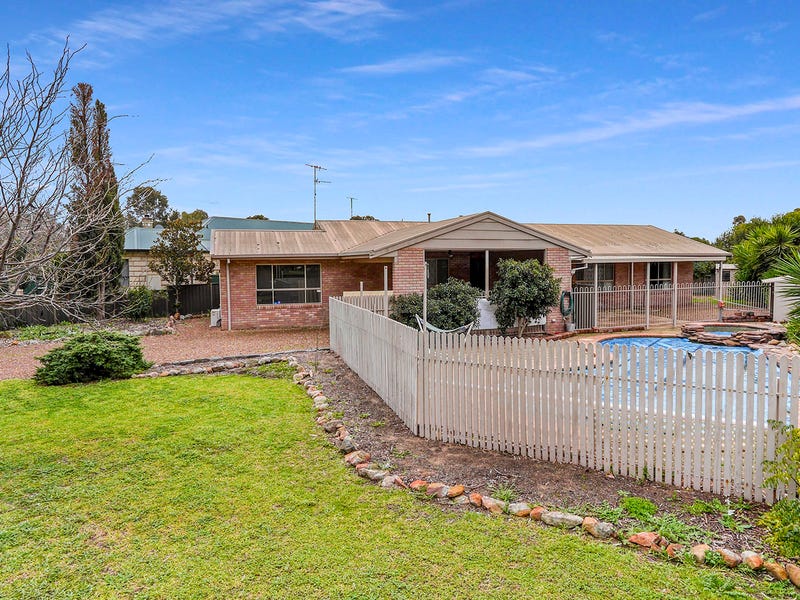 93 Batman Avenue, Shepparton, VIC 3630