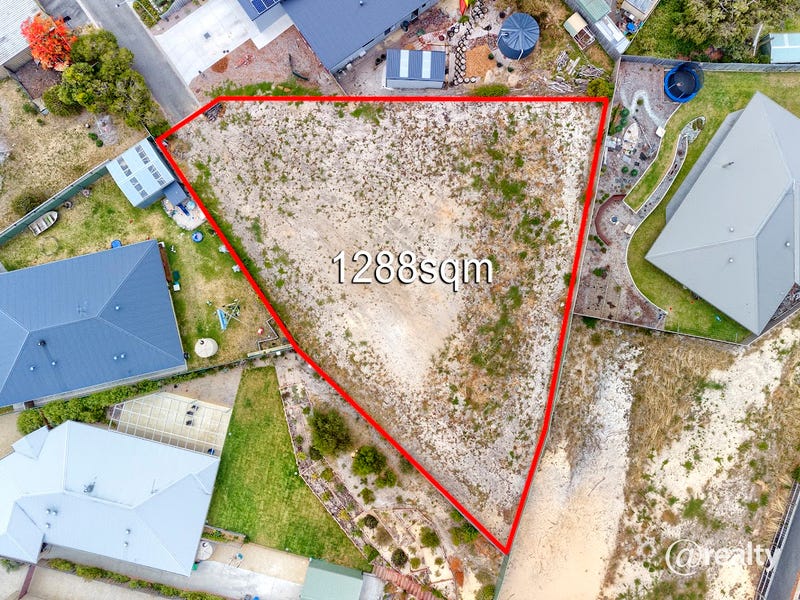 5 Magpie Cove, Little Grove, WA 6330