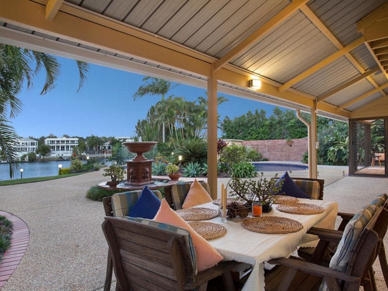 4 Garden Grove, Carrara, Qld 4211 Property Details