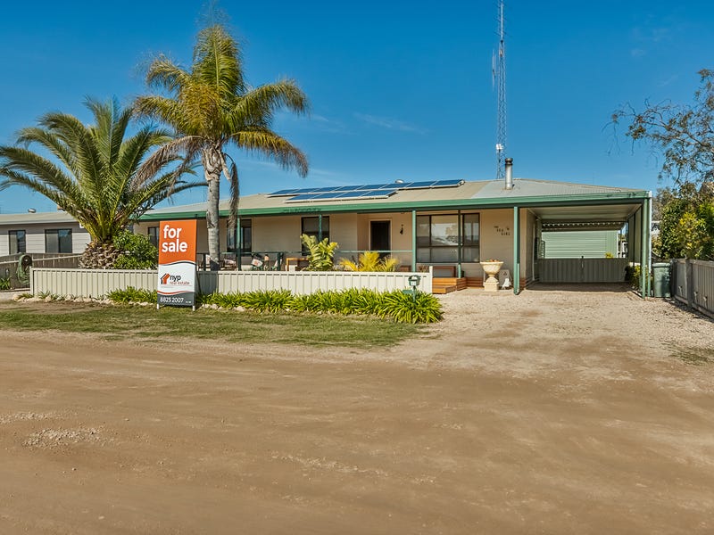 32 Moonta Road, Moonta Bay, SA 5558