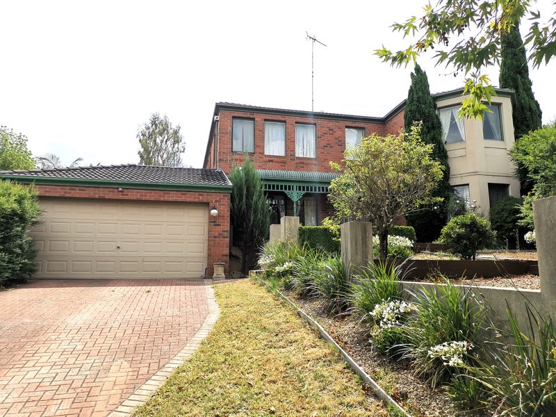 11 Gavinton Place, Berwick, VIC 3806