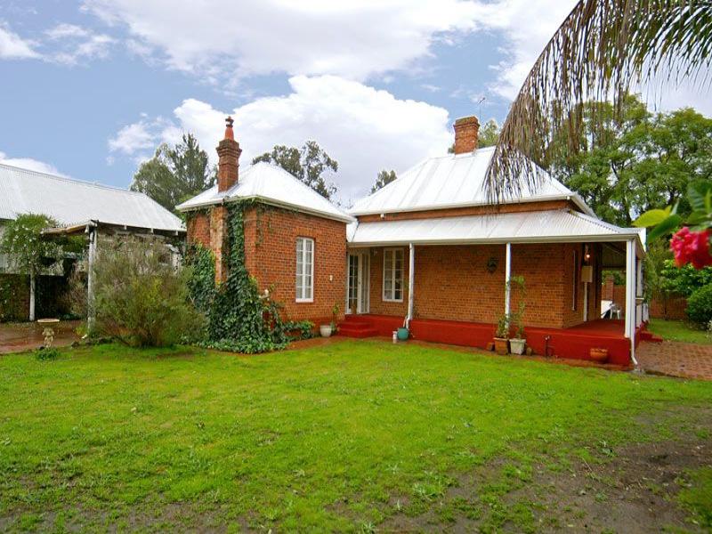 51 East Street, Guildford, WA 6055 Property Details