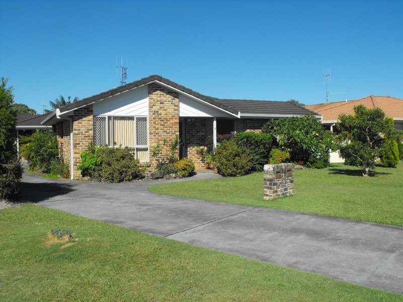 1/8 Argo Place, Forster, NSW 2428