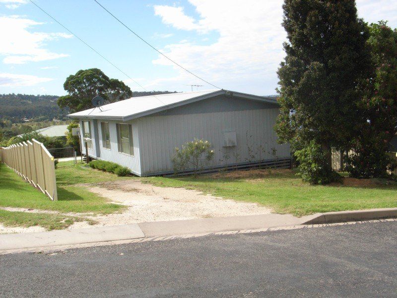 19 Pitt Street, South Pambula, NSW 2549