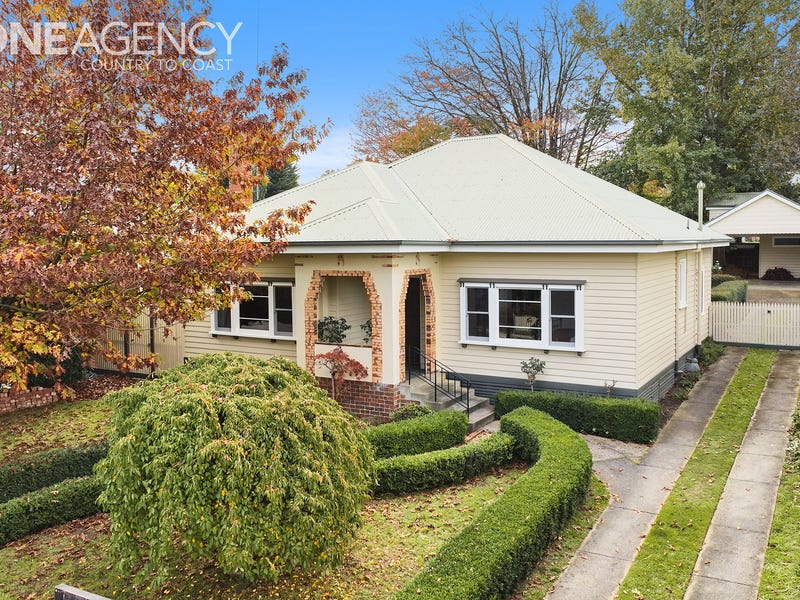 17 Windsor Avenue, Warragul, Vic 3820 House for Sale