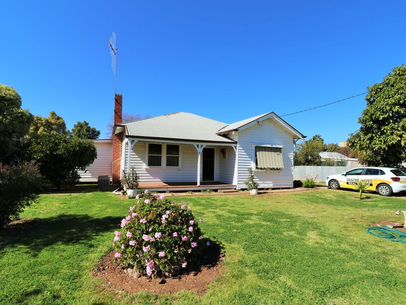 11 Salisbury Street, Quambatook, Vic 3540 Property Details