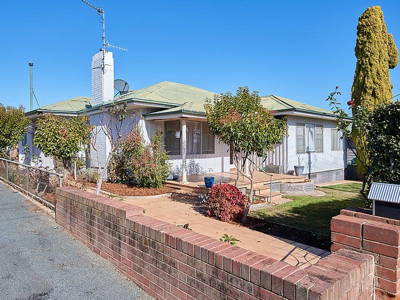 23 & 23A Street, Junee, NSW 2663 Property Details