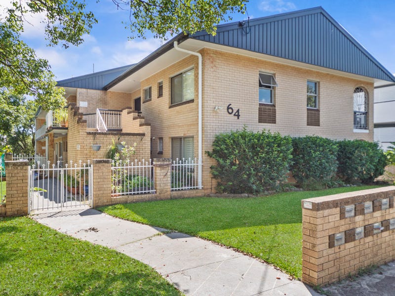 2/64 Bayview Terrace, Clayfield, Qld 4011 Property Details