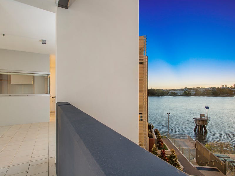 143/37 Harbour Road, Hamilton, Qld 4007 Property Details
