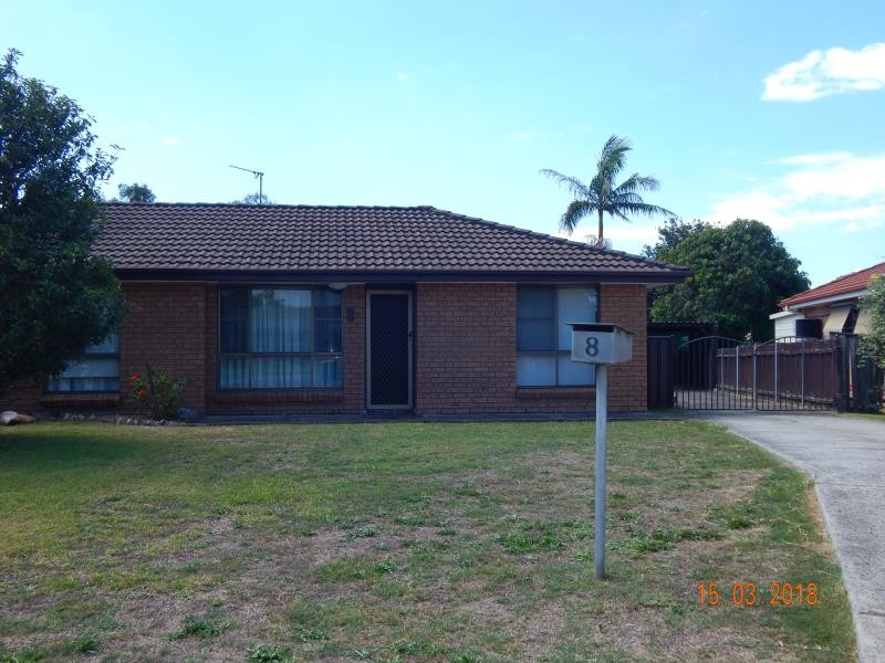 8 Dunn Place, Raymond Terrace, NSW 2324