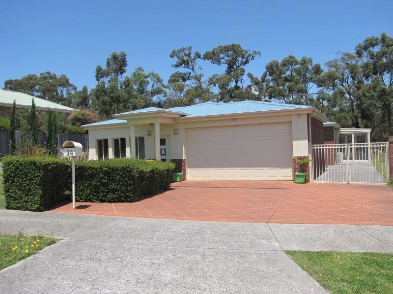 34 Comans Way, Moe, VIC 3825