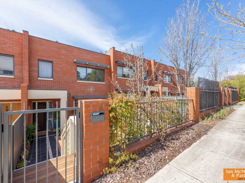 4/711 Cassidy Street, Queanbeyan West, NSW 2620