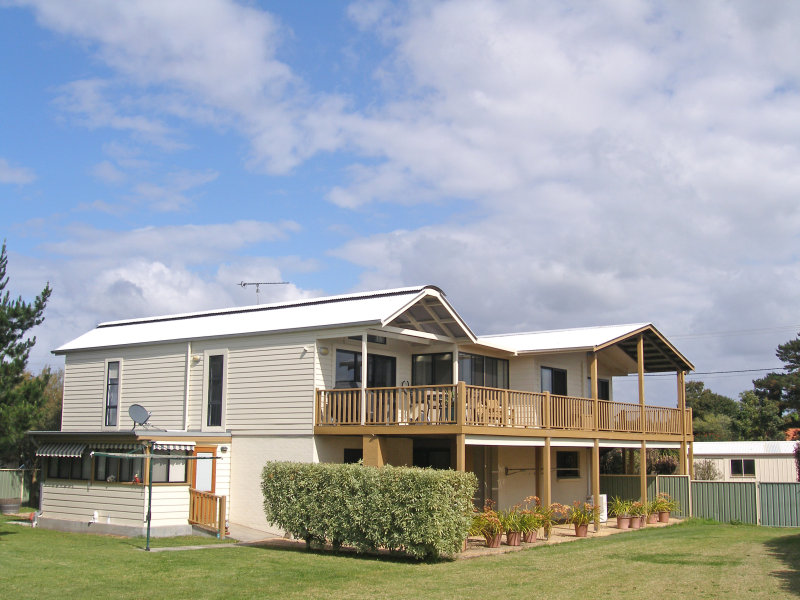 48 Greens Road, Greenwell Point, NSW 2540