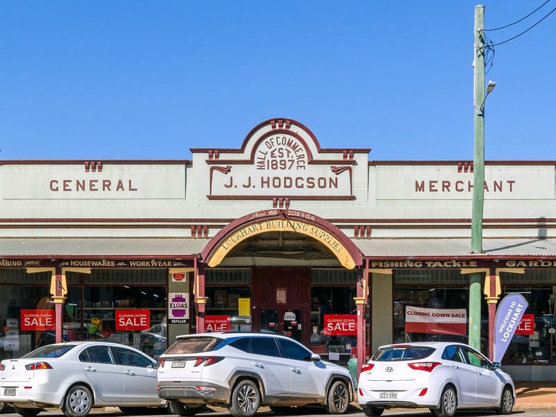 136138 Green Street, Lockhart, NSW 2656 Property Details