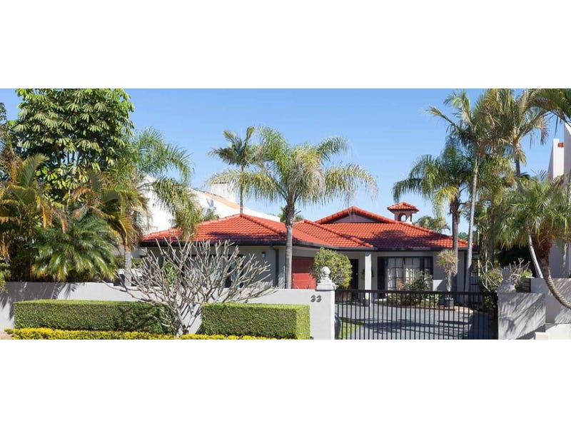 33 Meadowview Drive Carrara Qld 4211 Realestate Com Au