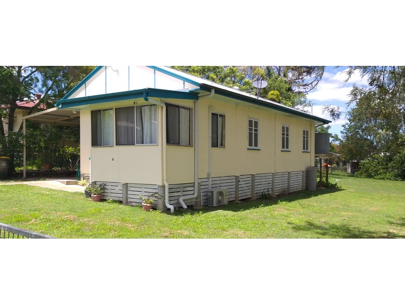 61 Taylor Street W, Murgon, QLD 4605
