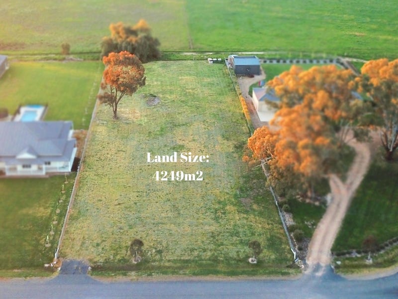 23 Wonga Park Drive, Waldara, VIC 3678