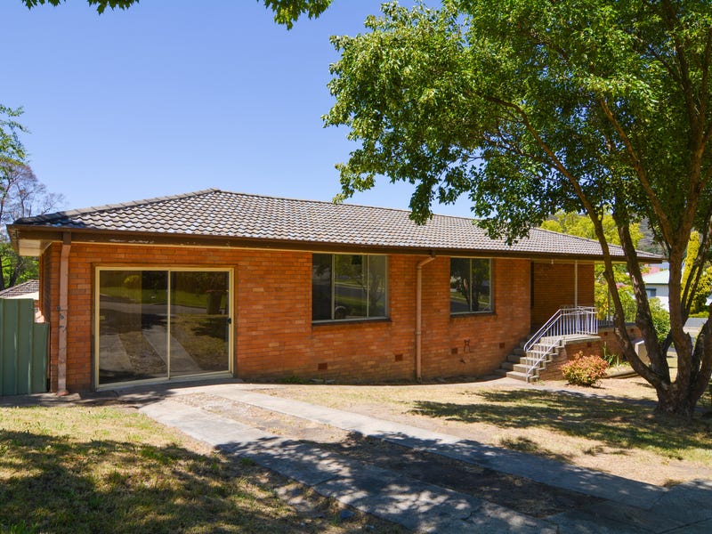 29 Amiens Street, Lithgow, NSW 2790 House for Sale