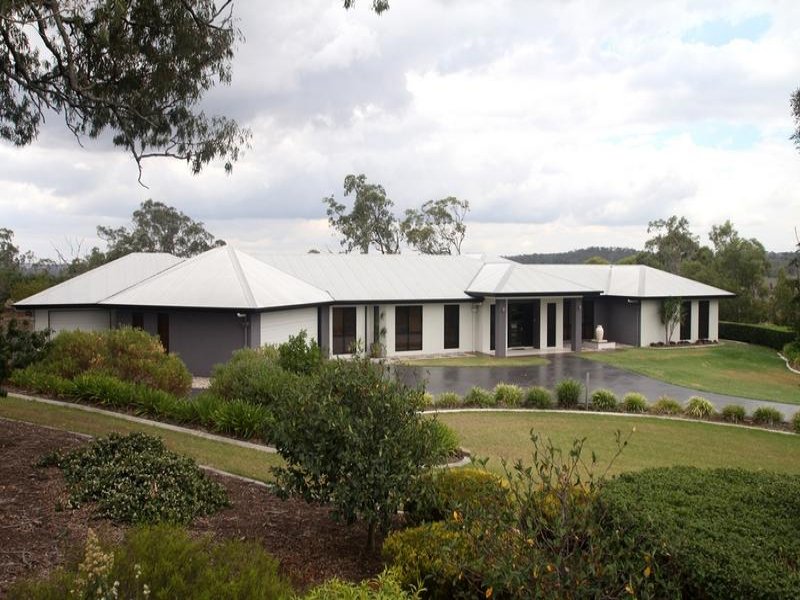 3 Ryans Drive, Cotswold Hills, QLD 4350
