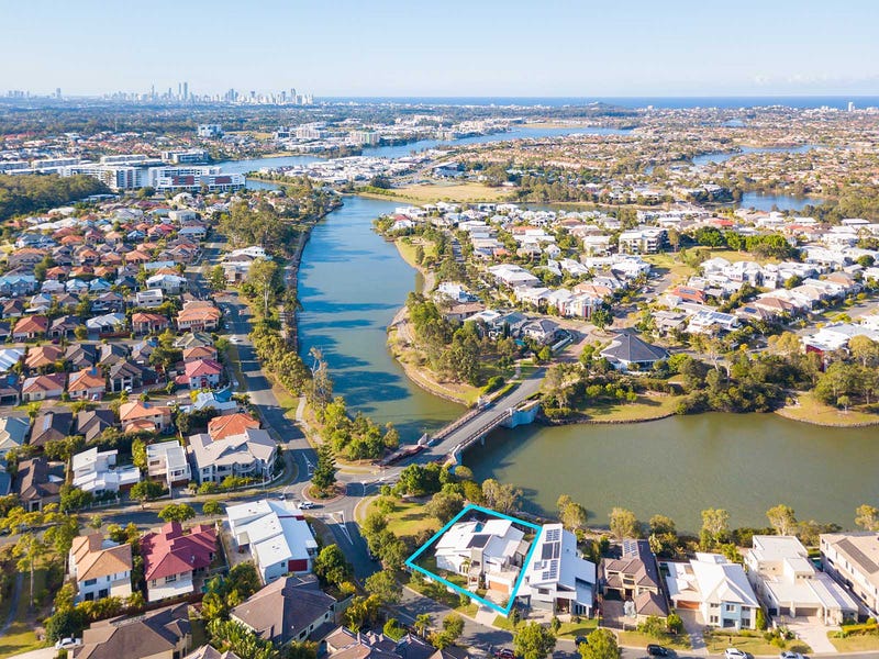 20 Bayswater Avenue Varsity Lakes Qld 4227 House for Sale