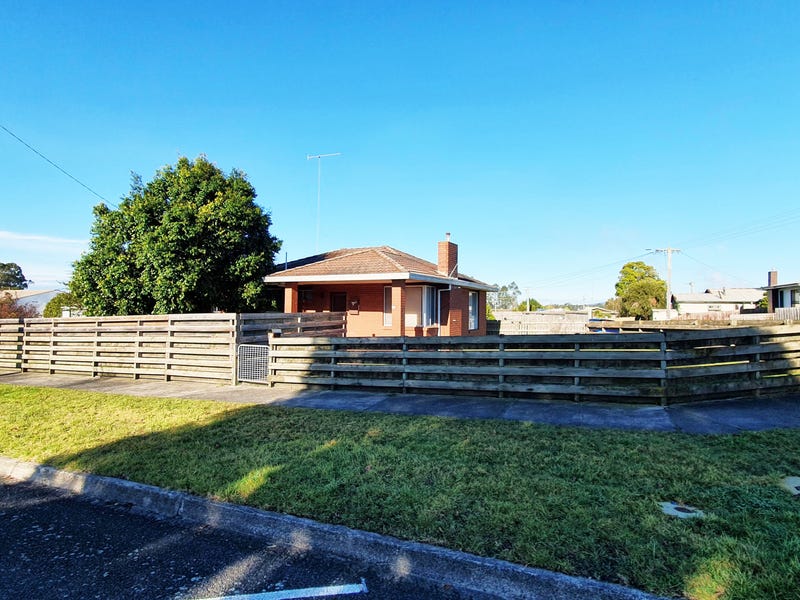 Houses for Sale in Yallourn North, VIC 3825