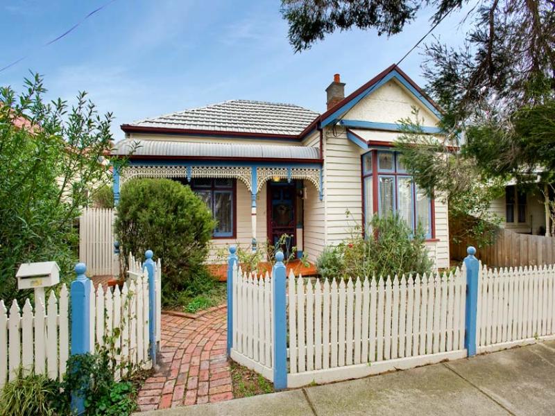 33 Collingwood Road, Newport, Vic 3015 Property Details