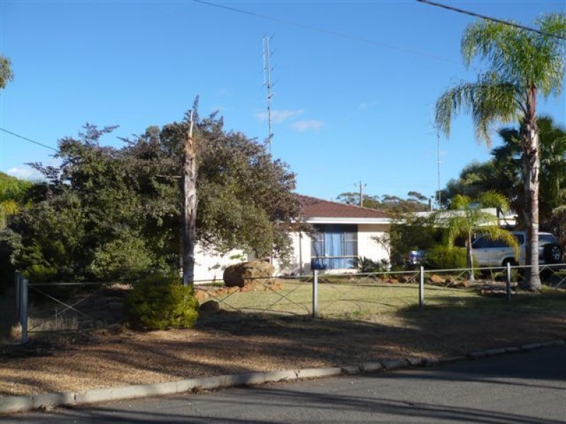 52 Ranfurly St, Moora, WA 6510 Property Details