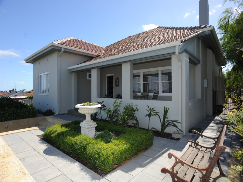 28 Beach Road, South Bunbury, WA 6230