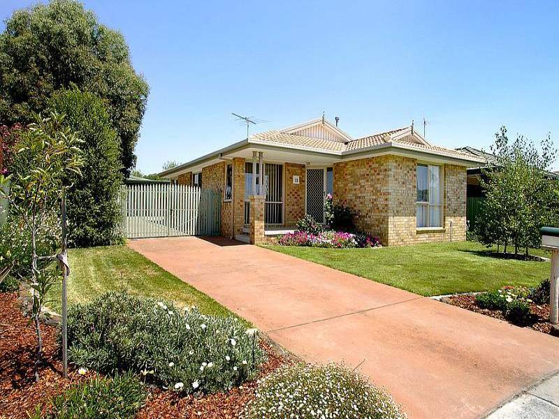 11 Greenville Drive, Grovedale, Vic 3216 Property Details