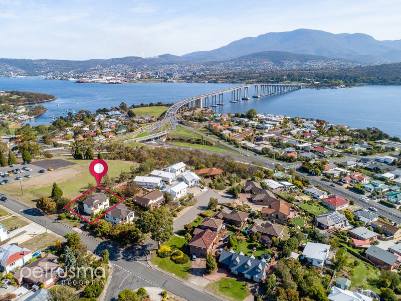 83 Kaoota Road, Rose Bay, TAS 7015