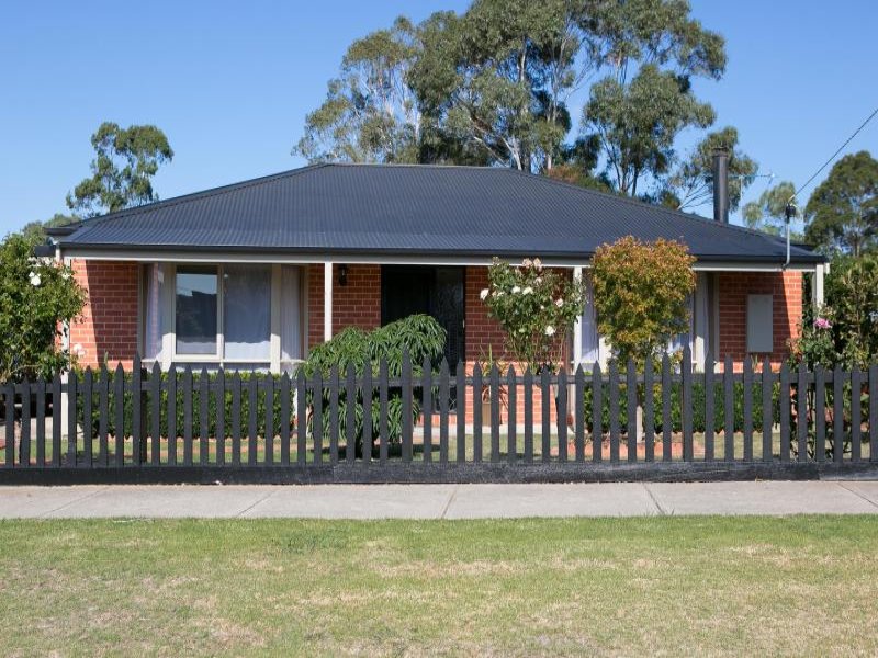 22 GOULD Street, Wurruk, Vic 3850 Property Details