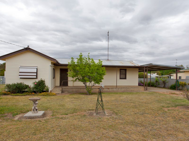 5 King Street, Culcairn, NSW 2660