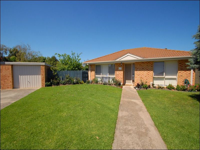 12 Longbeach Close, Aspendale, VIC 3195