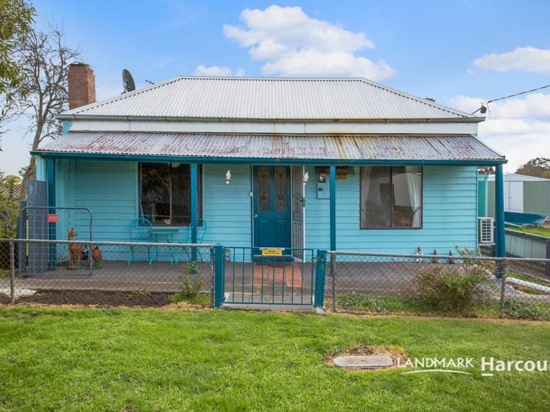 1 Eversley Street, Macarthur, Vic 3286 - Property Details