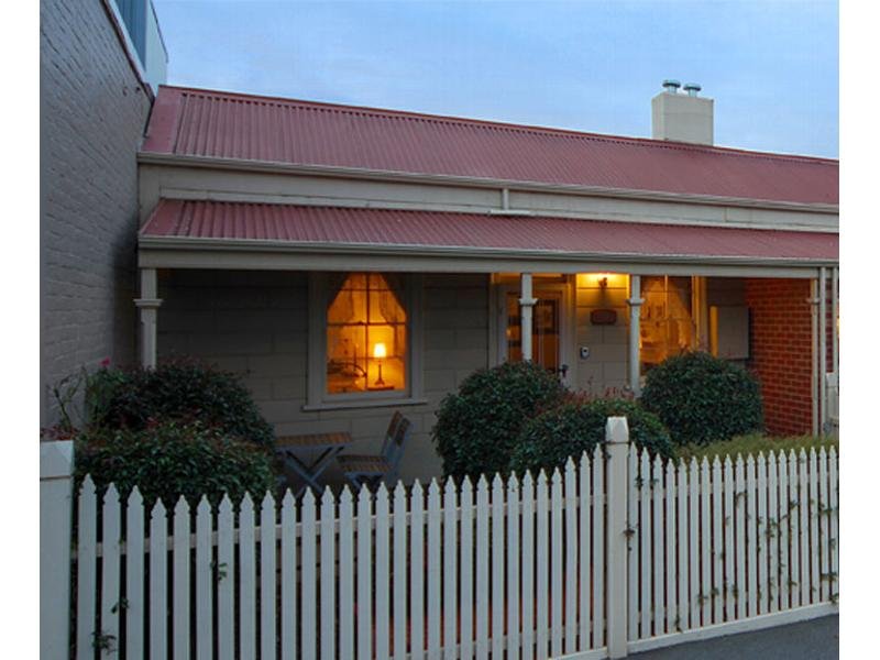 112 Barnard Street, Bendigo, Vic 3550 Property Details