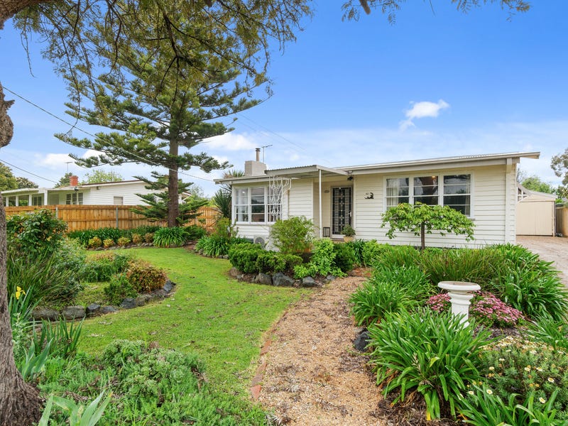 42 Grey Street, Darley, Vic 3340 Property Details