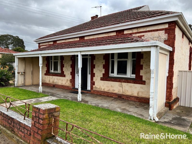 5 Charles Street, Murray Bridge, SA 5253