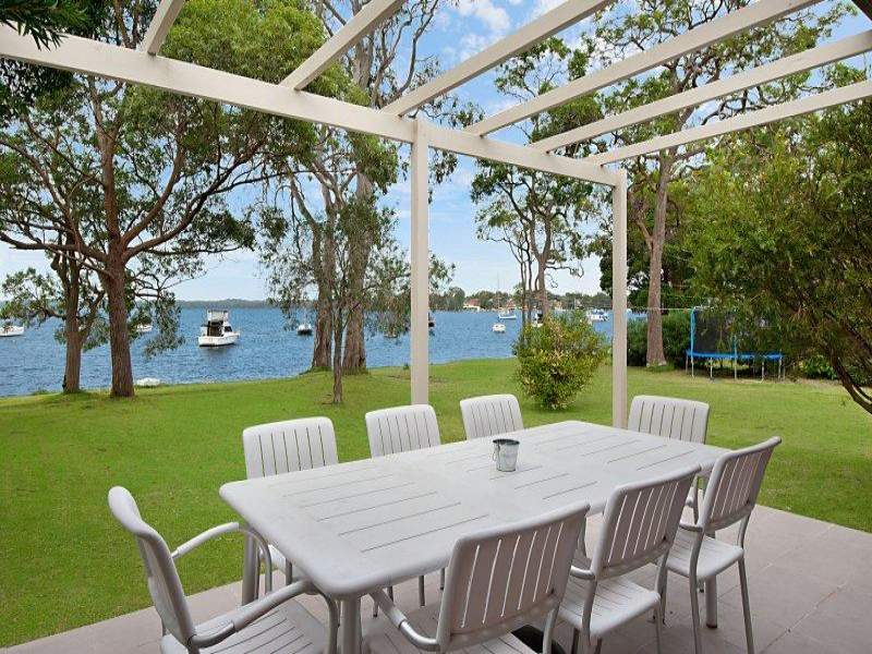 75 Kullaroo Road, Summerland Point, NSW 2259