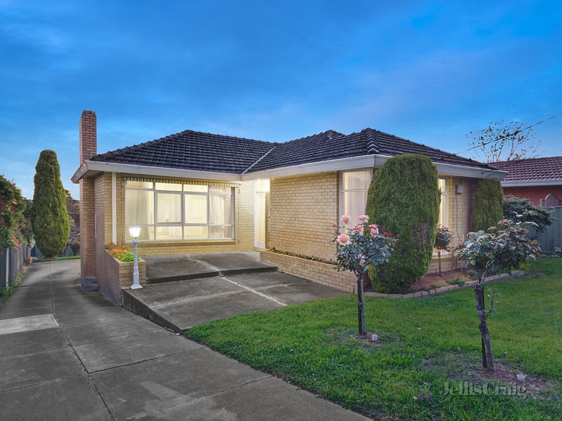 22 Philip Avenue, Doncaster, Vic 3108 Property Details