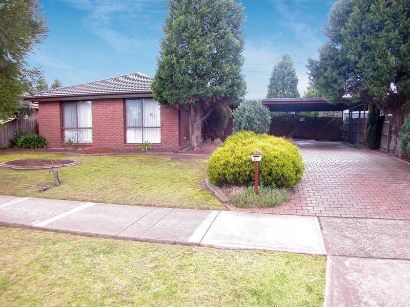 67 Rokeby Crescent, Craigieburn, Vic 3064 Property Details