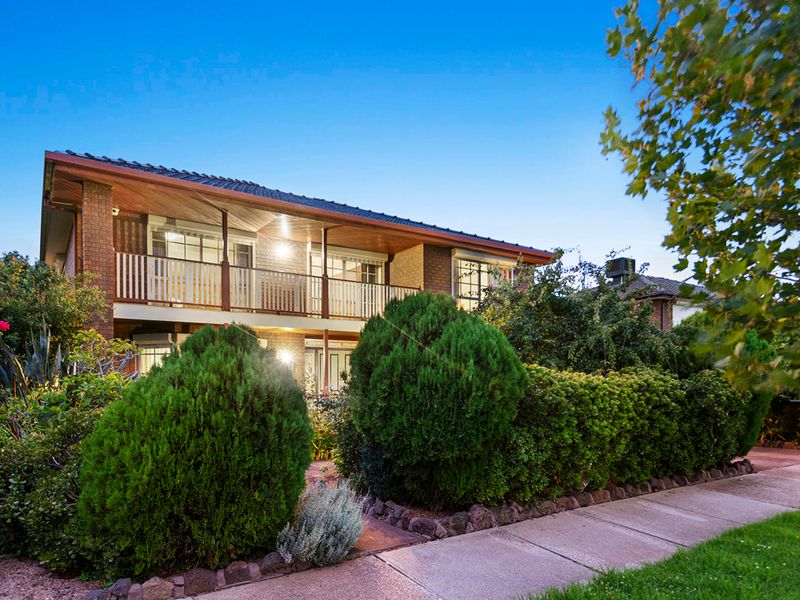 148 Templewood Crescent, Avondale Heights, Vic 3034 House for Sale