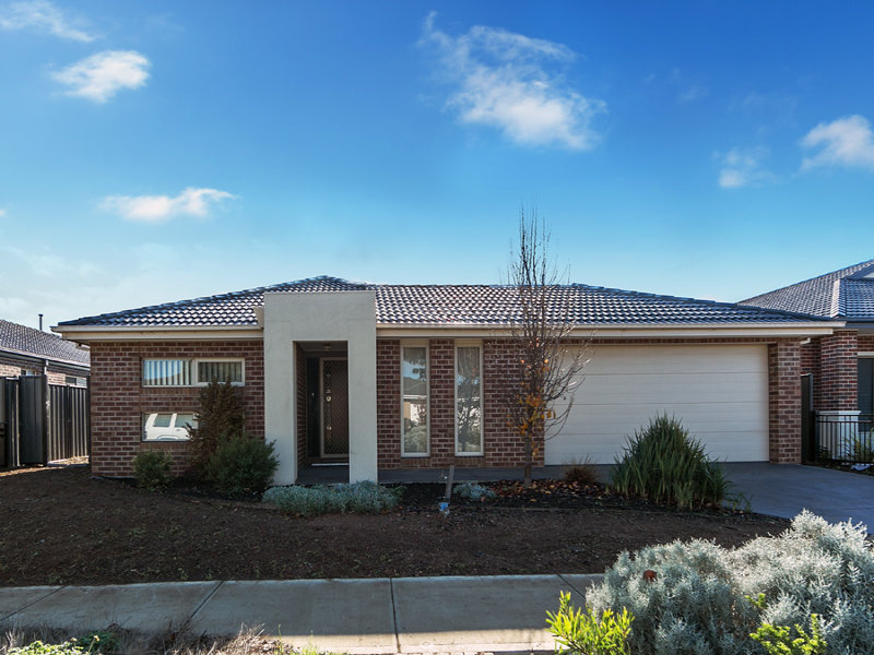 16 Blue Jay Cres, Tarneit, VIC 3029