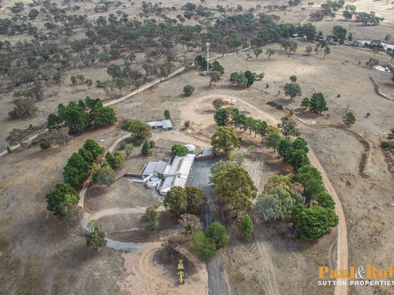 696 Old Cooma Road, Googong, NSW 2620