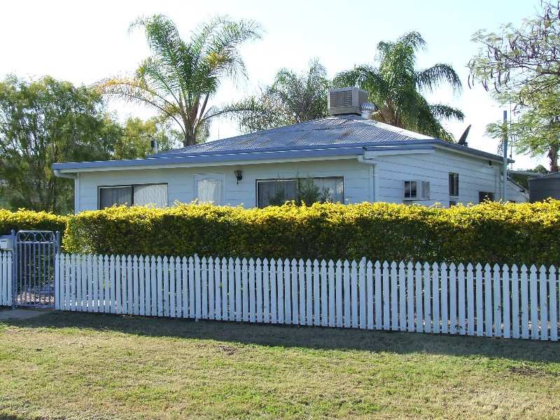 170 Galah St, Longreach, Qld 4730 Property Details