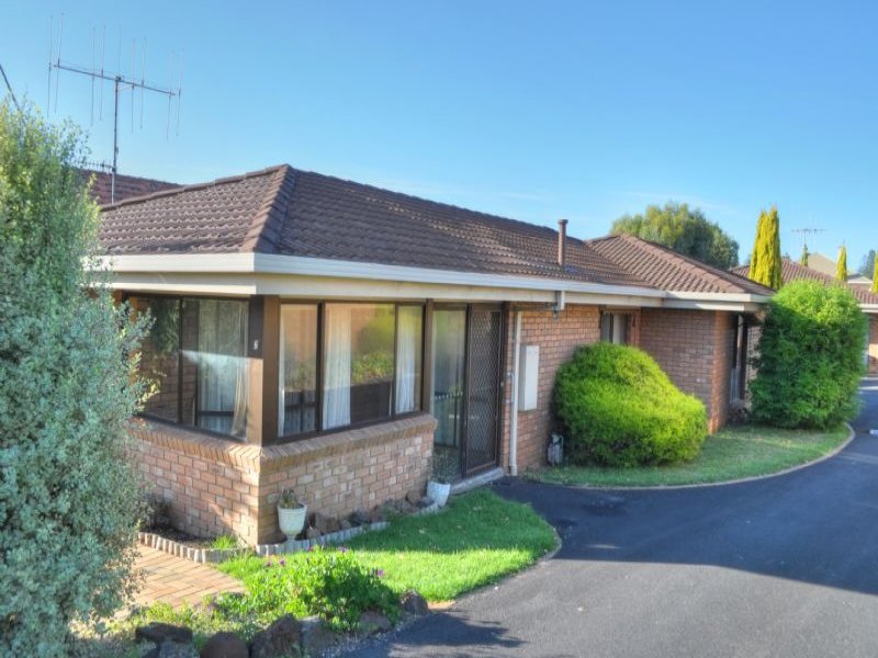 2/81 Lava Street, Warrnambool, Vic 3280 Property Details