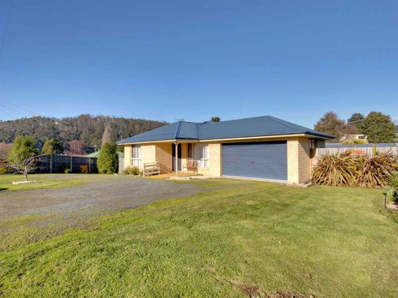 11 Duke Street, Geeveston, TAS 7116