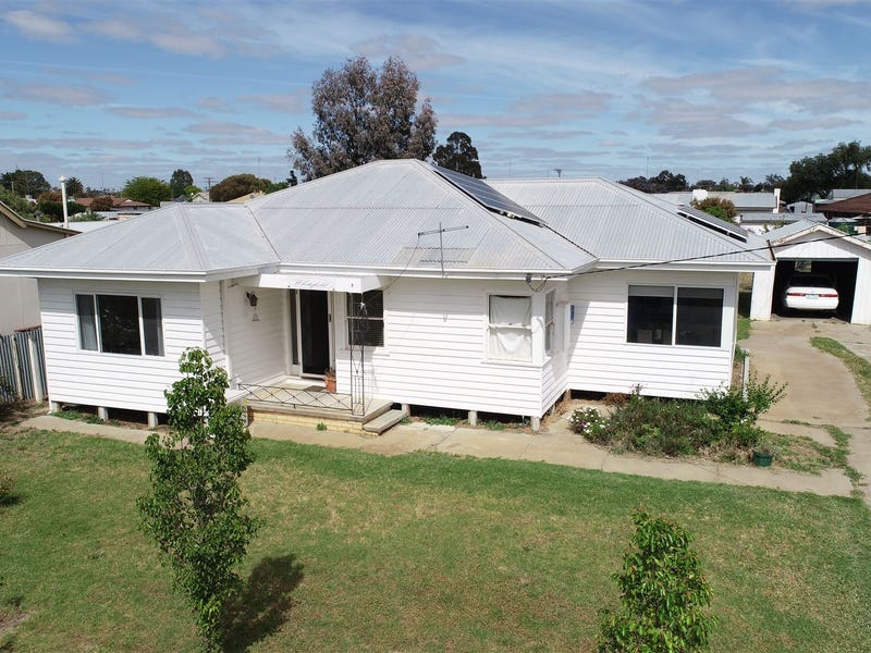 58 Molyneaux Street, Warracknabeal, Vic 3393 House for Sale