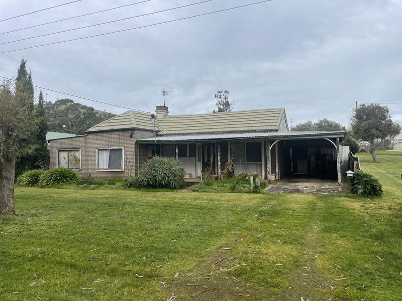 71 Cobb Street, Penshurst, Vic 3289 Property Details